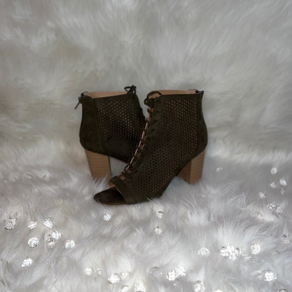 Report Open-toed Heel Bootie-Olive Green - Picture 2 of 2
